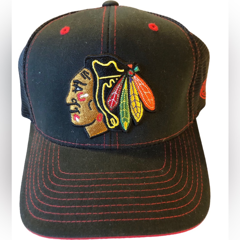 Chicago Blackhawks Cap - One Size Flex Stretch Fit - NHL Old Time Hockey